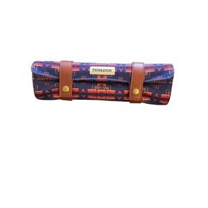 New Pendleton Chess & Checkers Set Roll Up Travel Light Weight
